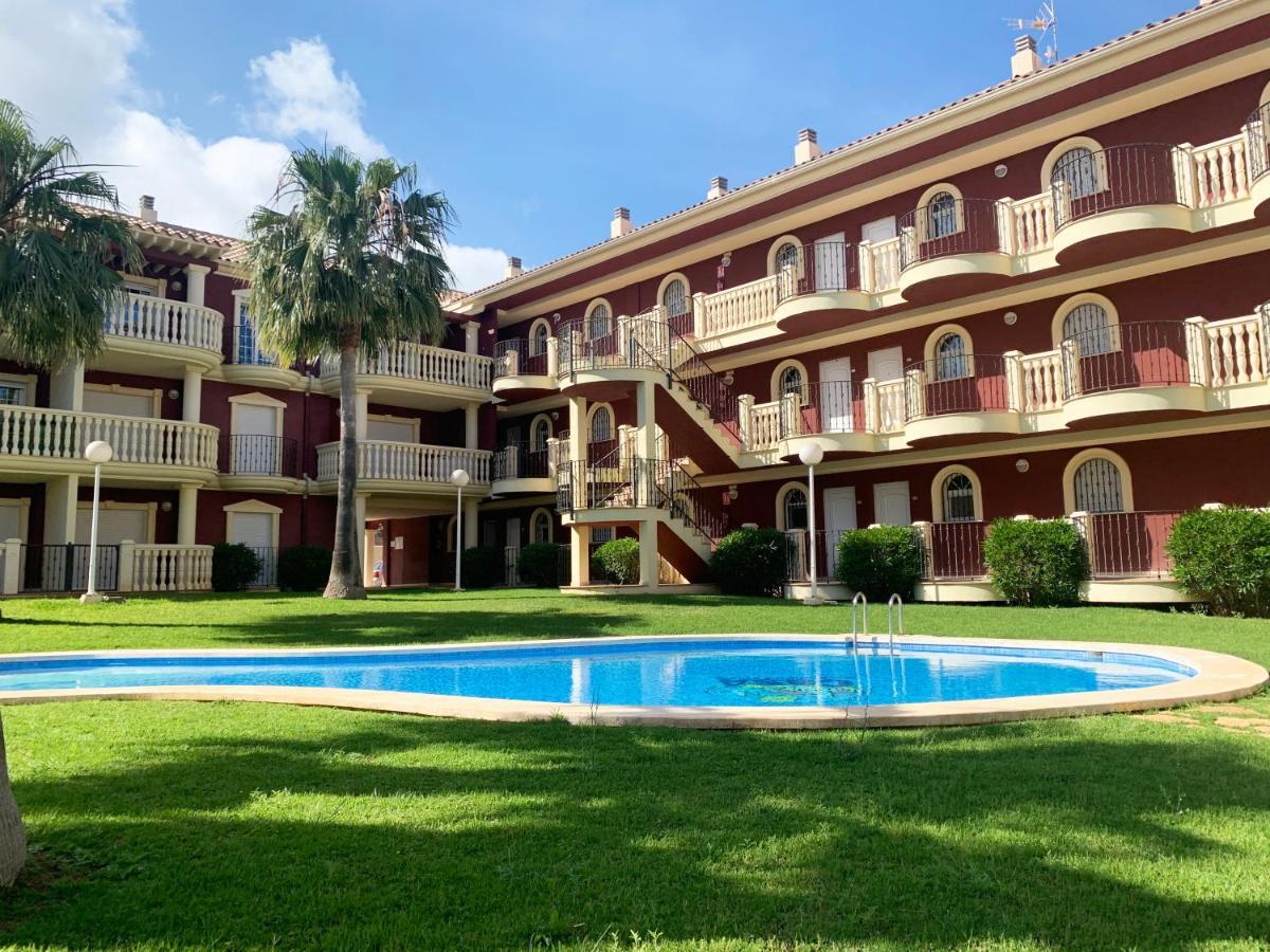 Apartamentos Madeira 3000 Alcossebre Екстериор снимка